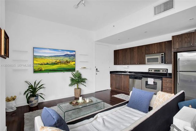 935 Euclid Avenue #8, Miami Beach