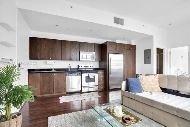 2 of 11 - 935 Euclid Avenue #8, Miami Beach, FL