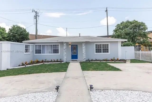 935 Ne 164th Street, North Miami Beach