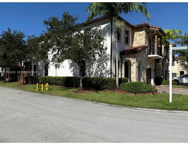 5 of 56 - 7022 Nw 102nd Place, Doral, FL