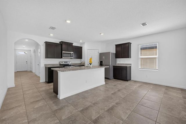 5 of 48 - 6289 Nw Regent Street, Port St. Lucie, FL