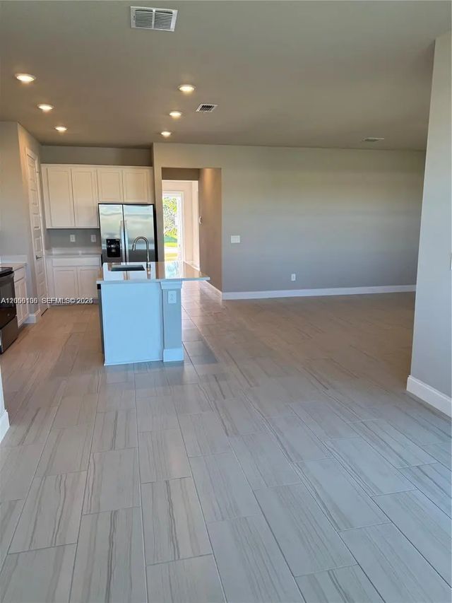 4 of 20 - 9008 Dahlia Circle, Port St. Lucie, FL