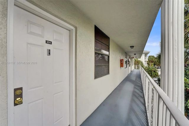 4 of 52 - 1713 Whitehall Drive #304, Davie, FL