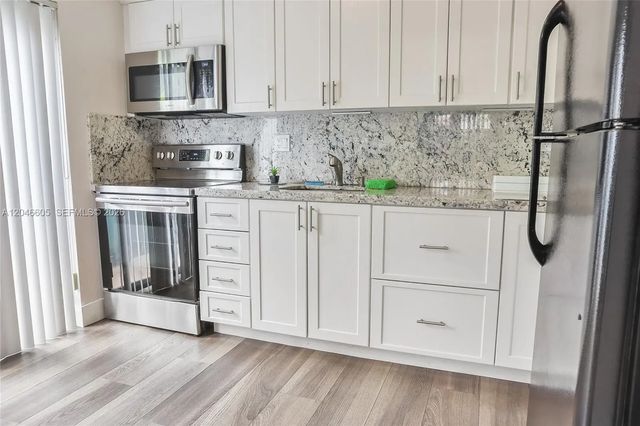 4 of 16 - 10425 Sw 154th Court #1, Miami, FL