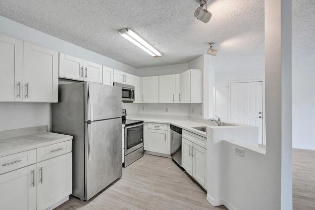 4015 W Mcnab Road #d204, Pompano Beach