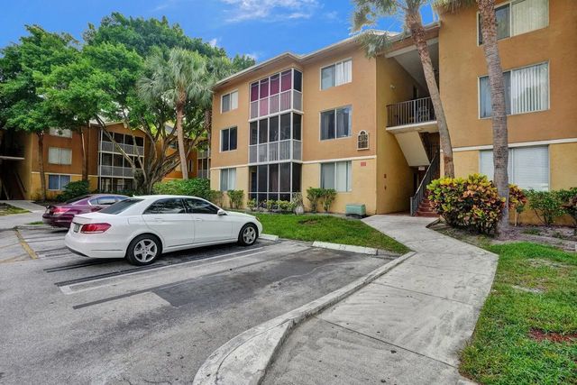2 of 46 - 4015 W Mcnab Road #d204, Pompano Beach, FL