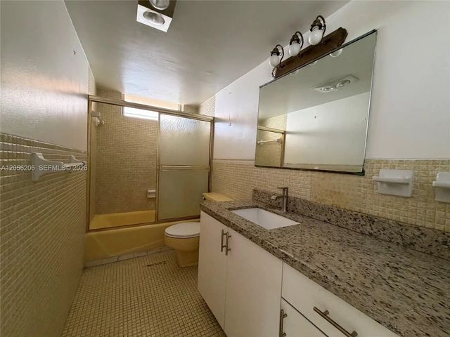 4 of 11 - 2980 Point East Drive #d102, Aventura, FL