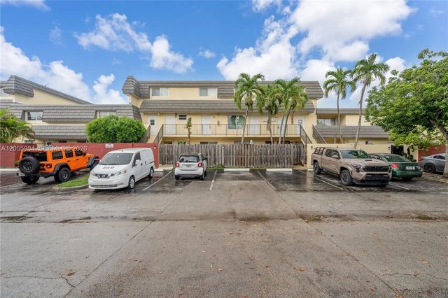 8475 Sw 137th Avenue #8475, Miami