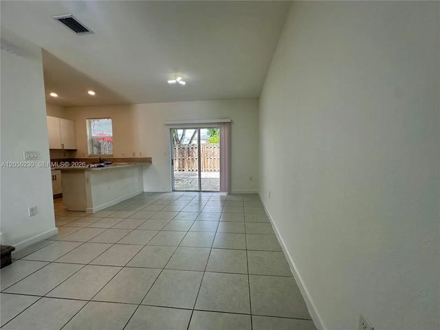 2 of 29 - 2737 Se 17th Street, Homestead, FL