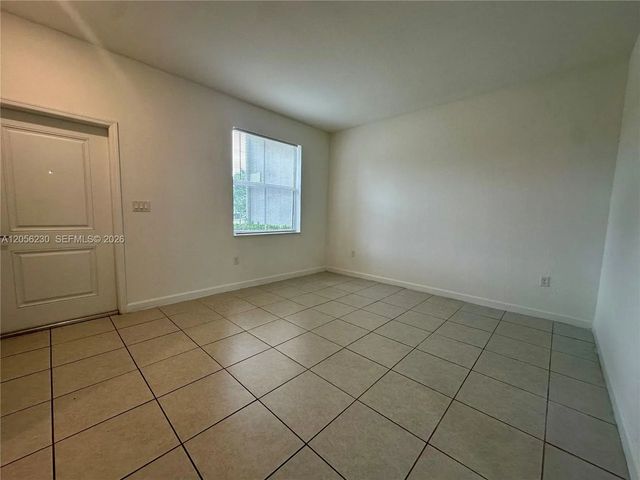 5 of 29 - 2737 Se 17th Street, Homestead, FL