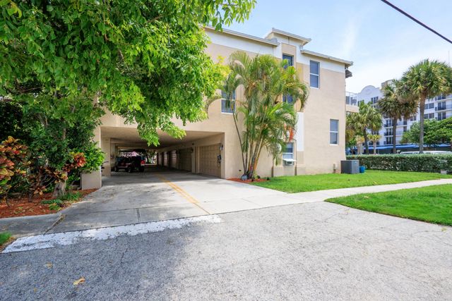 2 of 31 - 836 Se 20th Avenue Se, Deerfield Beach, FL