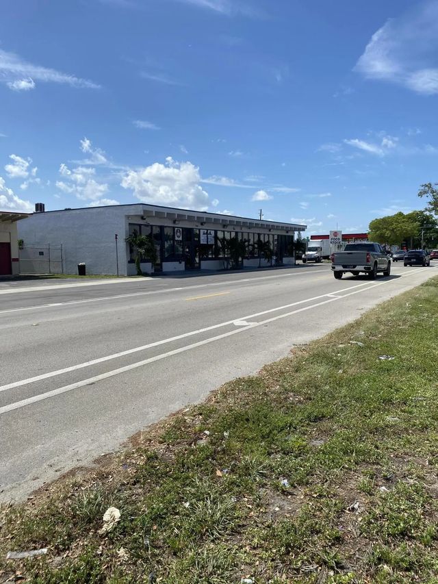 5 of 5 - 1000 S 56th Avenue, Hollywood, FL