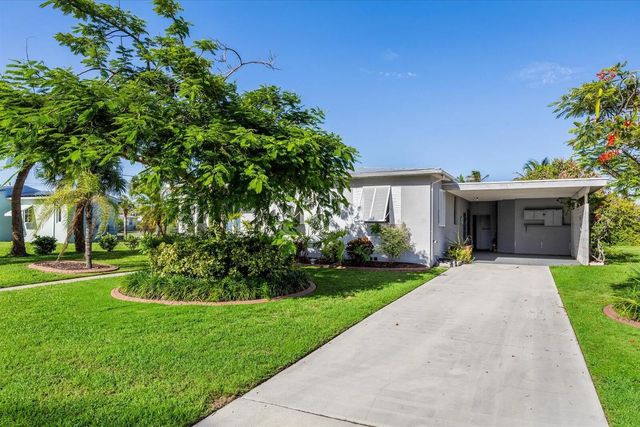 4 of 41 - 306 Fernandina Street, Fort Pierce, FL