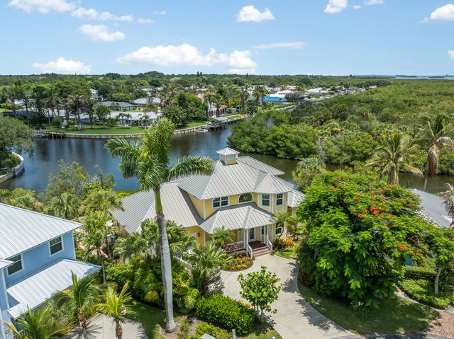 2165 6th Court Se, Vero Beach