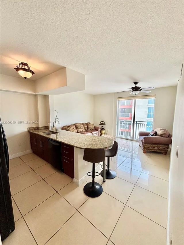 7290 Sw 90th Street #606, Miami