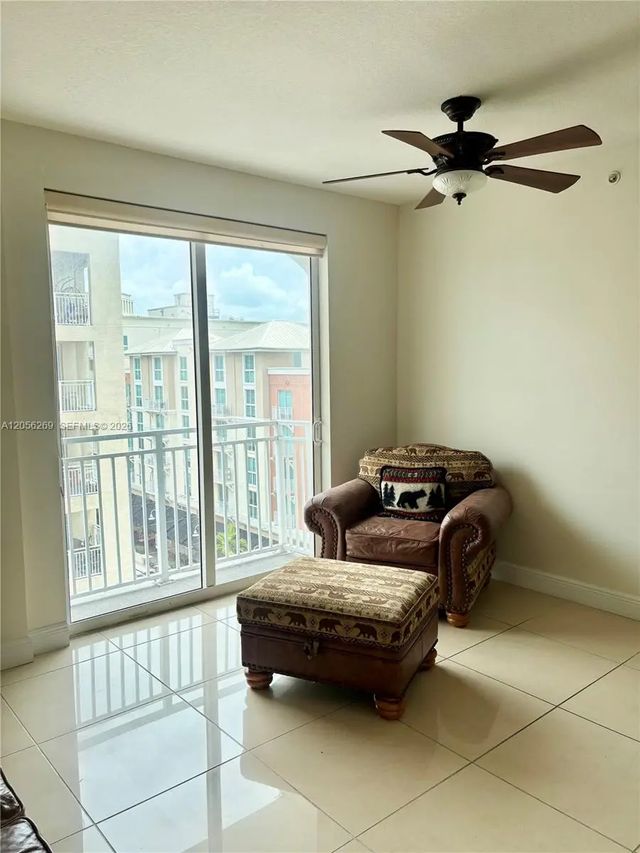 5 of 22 - 7290 Sw 90th Street #606, Miami, FL