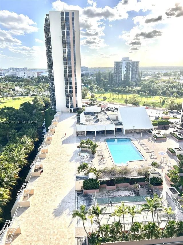 3 of 21 - 20335 W Country Club Drive #2603, Aventura, FL