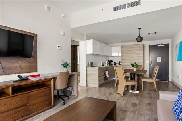 4 of 16 - 777 N Ocean Drive #n206, Hollywood, FL