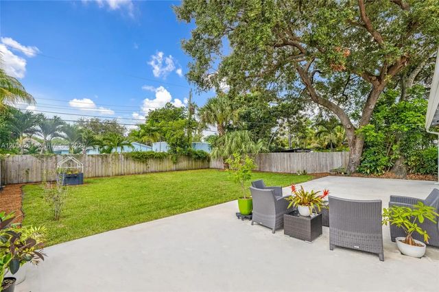 1008 Sw 18th Court, Fort Lauderdale