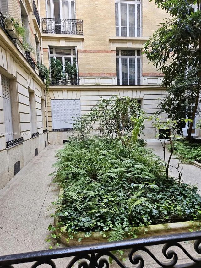 2 of 46 - 15 Rue Spontini, 75016 Paris France #01, , 