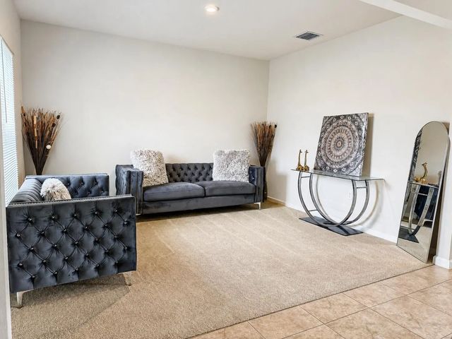 2 of 5 - 164 Dabou Loop, Belle Glade, FL