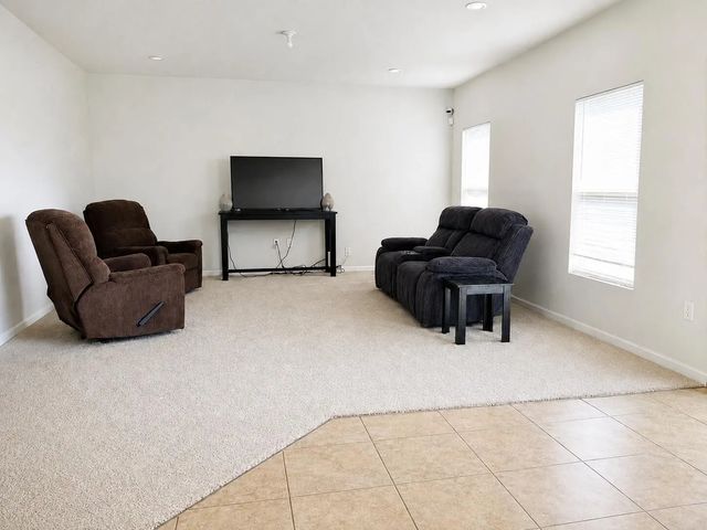 3 of 5 - 164 Dabou Loop, Belle Glade, FL