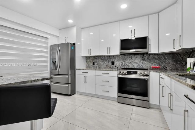 2 of 53 - 1501 Sw 134th Way #403d, Pembroke Pines, FL