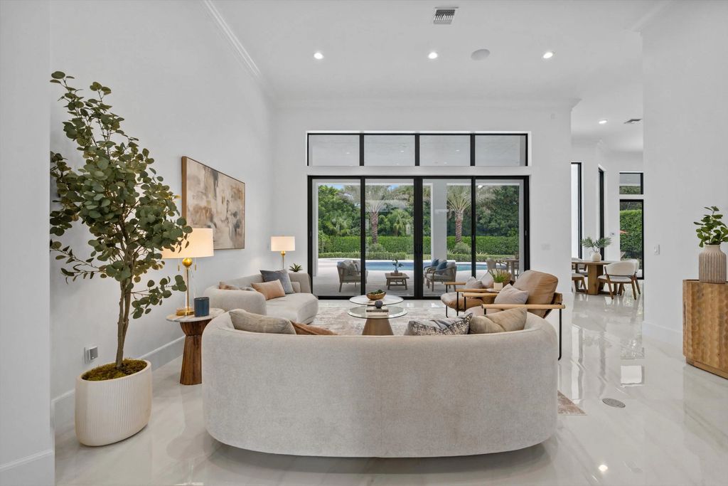 1712 Mayacoo Lakes Boulevard, West Palm Beach