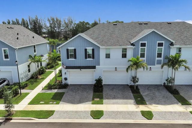 3 of 53 - 4508 Longwood Lake Square, Westlake, FL