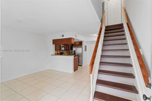4 of 37 - 8585 Nw 6th Lane #9-208, Miami, FL