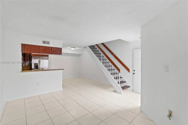 5 of 37 - 8585 Nw 6th Lane #9-208, Miami, FL