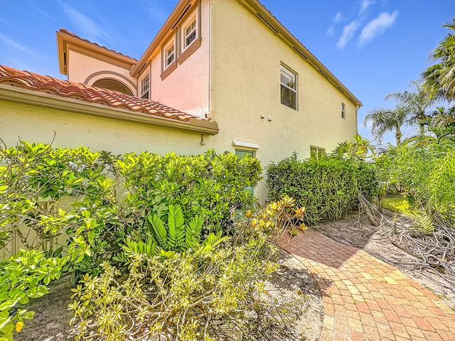 4 of 128 - 11251 Sw Springtree Terrace, Port St. Lucie, FL