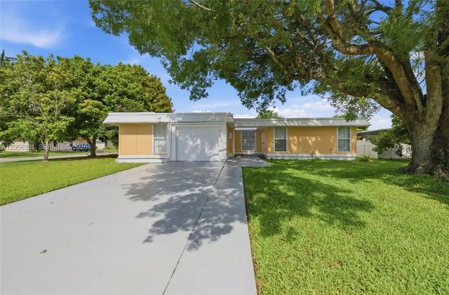 N/A, Tamarac