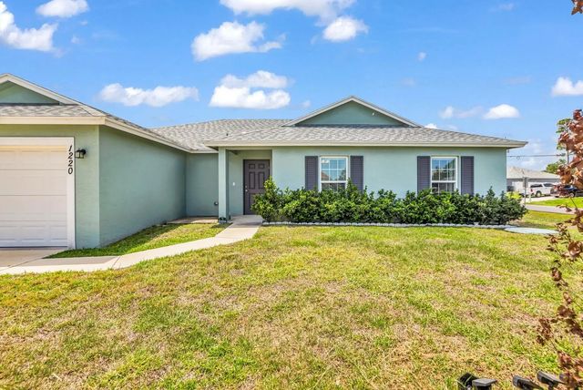4 of 42 - 1220 Se Navajo Lane, Port St. Lucie, FL