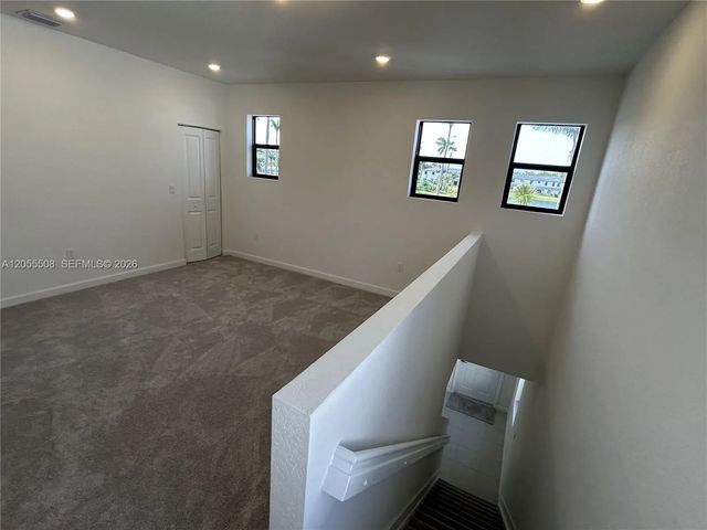 5 of 15 - 3000 Park Place, Dania Beach, FL