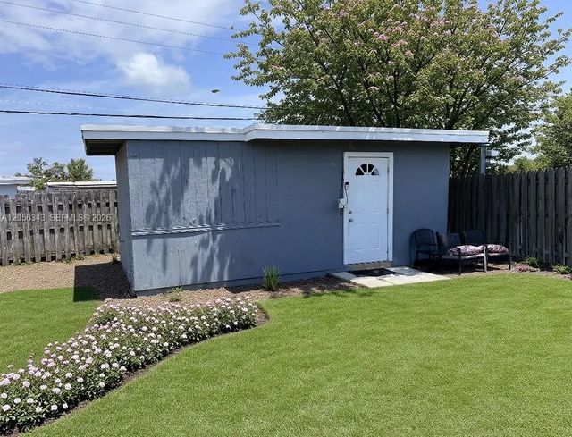 4 of 26 - 1885 Ne 53rd Street, Pompano Beach, FL