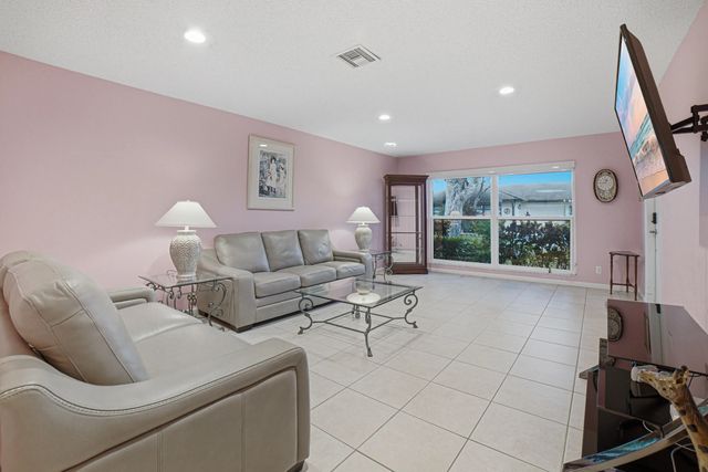 2 of 31 - 4843 Greentree Lane #b, Boynton Beach, FL