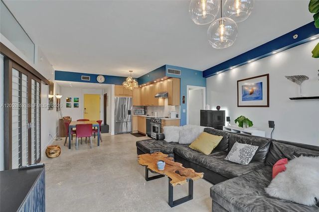 2 of 62 - 2001 Meridian Avenue #308, Miami Beach, FL