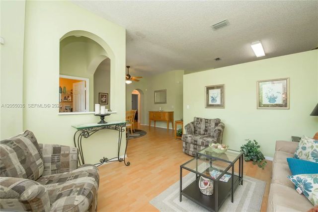 3 of 30 - 460 Se 24th Drive, Homestead, FL