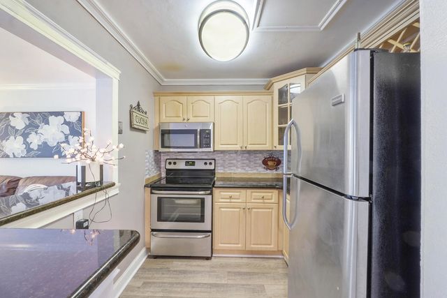 4 of 25 - 317 Tilford O #317, Deerfield Beach, FL