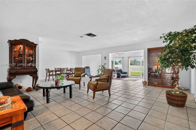 5 of 47 - 18808 W Lake Drive, Hialeah, FL