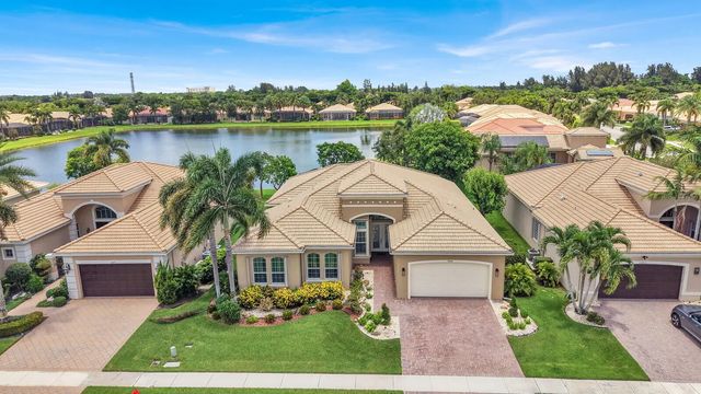 2 of 61 - 10469 Whitewind Circle, Boynton Beach, FL