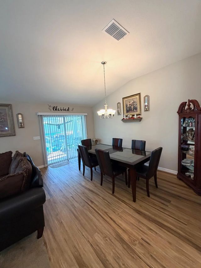 5 of 15 - 5670 Nw Pine Trail Circle, Port St. Lucie, FL