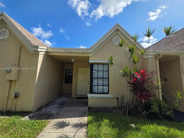 3686 Nw 83rd Lane, Sunrise