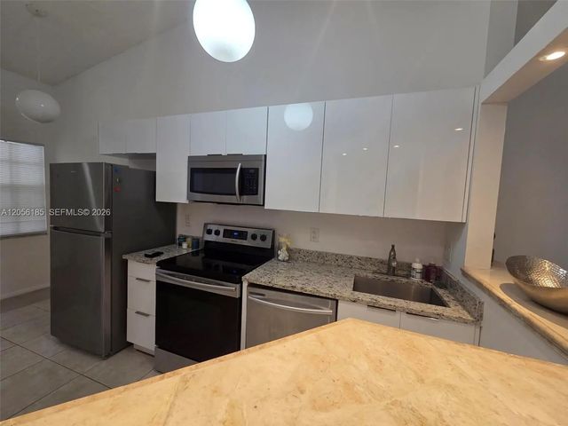 3 of 17 - 3686 Nw 83rd Lane, Sunrise, FL
