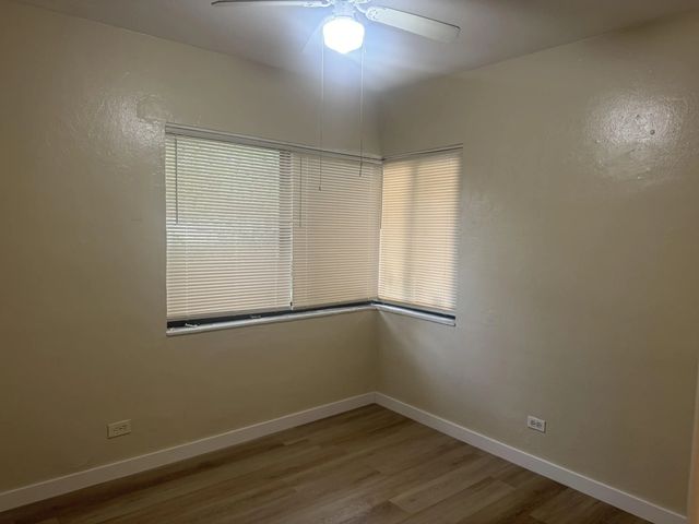 5 of 36 - 2360 Nw 98th Street, Miami, FL