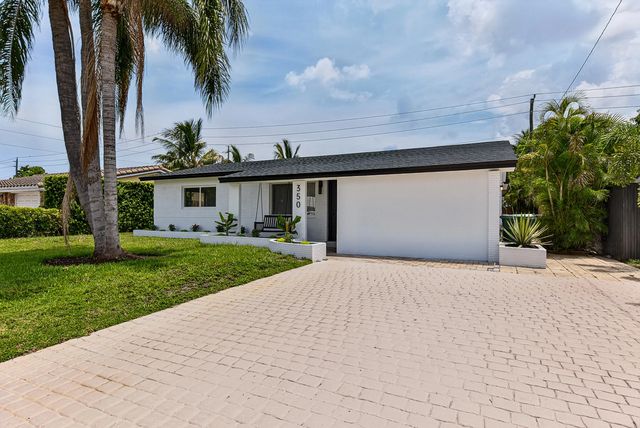350 Ne 42nd Street, Oakland Park
