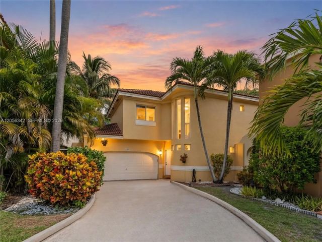11407 Lakeview Drive, Coral Springs