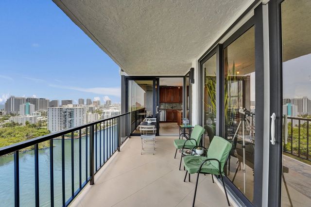 2 of 106 - 936 Intracoastal Drive #22c, Fort Lauderdale, FL