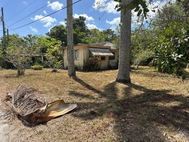 3358 S Jog Road, Greenacres